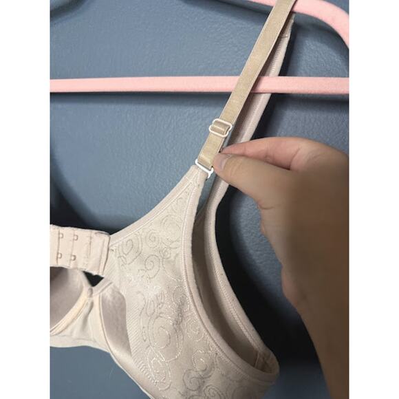 Bali Bra Women's Size 38B Underwire Free Soft Touch Comfort - Picture 7 of 9